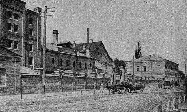 Brewery photographed in 1896-97